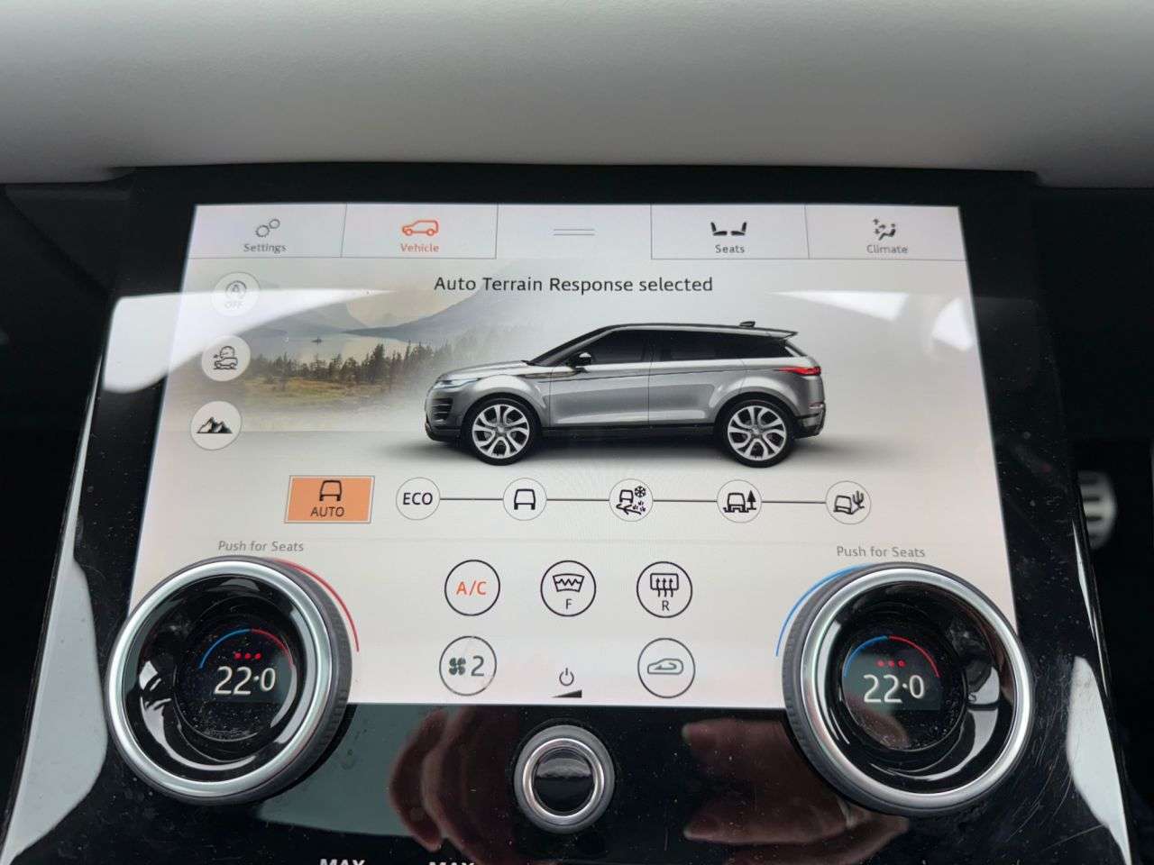 2019 LAND ROVER RANGE ROVER EVOQUE 2019 LAND ROVER RANGE ROVER EVOQUE