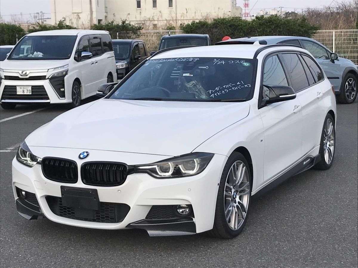 A 2015 BMW 3 SERIES 2.0 320D M SPORT TOURING 5DR DIESEL AUTO EURO 6 (S/S) (190 PS) IMMACULATE L A 2015 BMW 3 SERIES 2.0 320D M SPORT TOURING 5DR DIESEL AUTO EURO 6 (S/S) (190 PS) IMMACULATE L