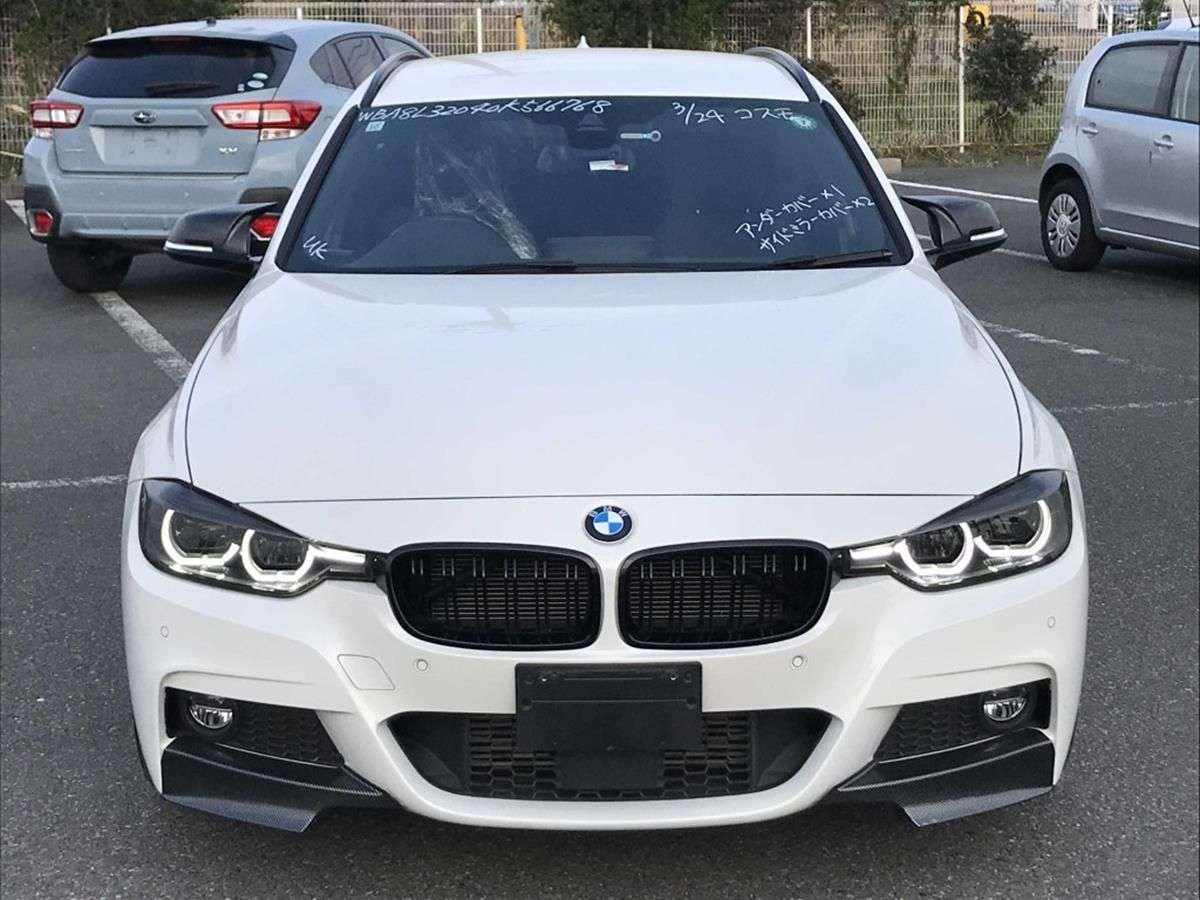 A 2015 BMW 3 SERIES 2.0 320D M SPORT TOURING 5DR DIESEL AUTO EURO 6 (S/S) (190 PS) IMMACULATE L A 2015 BMW 3 SERIES 2.0 320D M SPORT TOURING 5DR DIESEL AUTO EURO 6 (S/S) (190 PS) IMMACULATE L