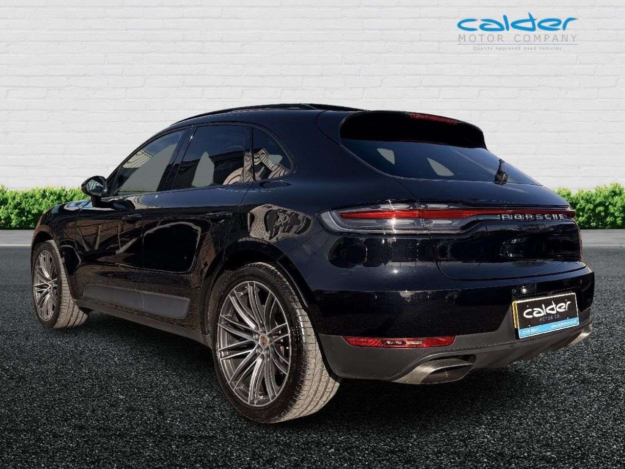 2018 PORSCHE MACAN 2018 PORSCHE MACAN