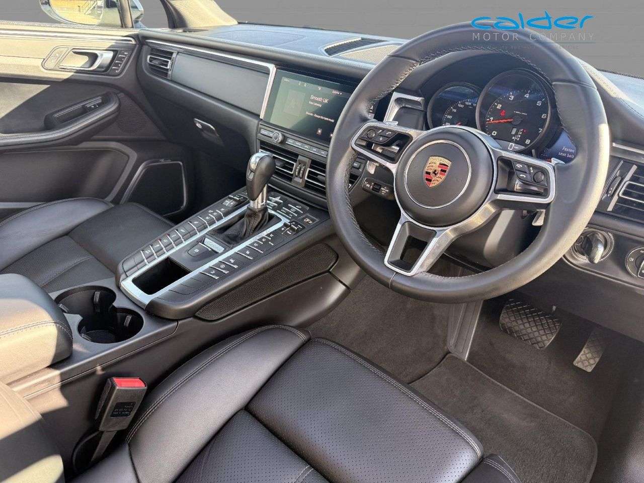 2018 PORSCHE MACAN 2018 PORSCHE MACAN