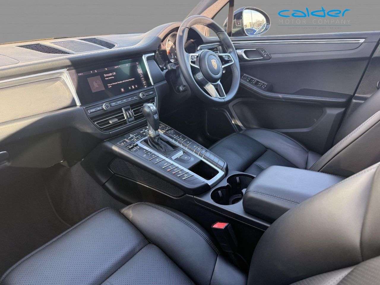 2018 PORSCHE MACAN 2018 PORSCHE MACAN