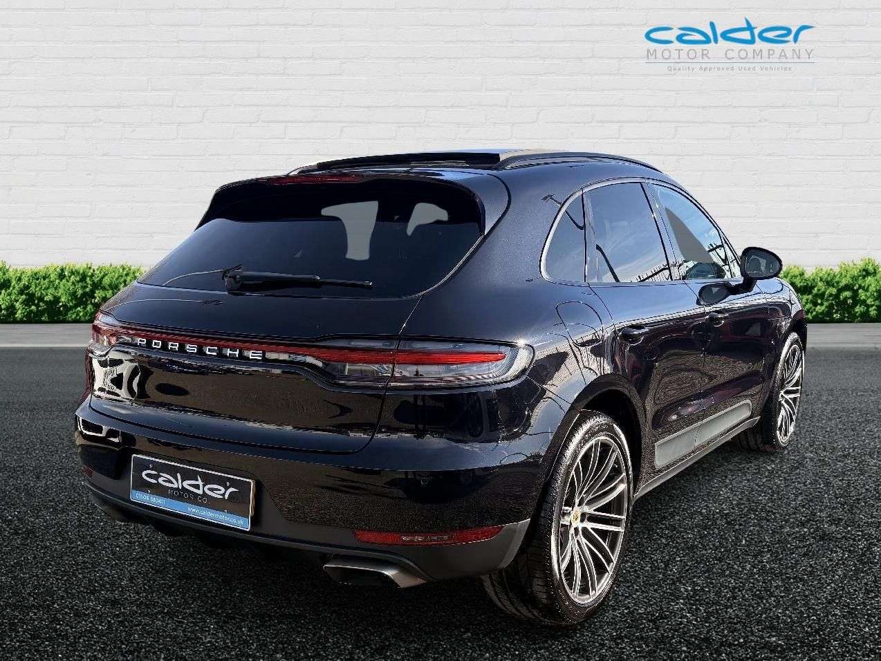 2018 PORSCHE MACAN 2018 PORSCHE MACAN