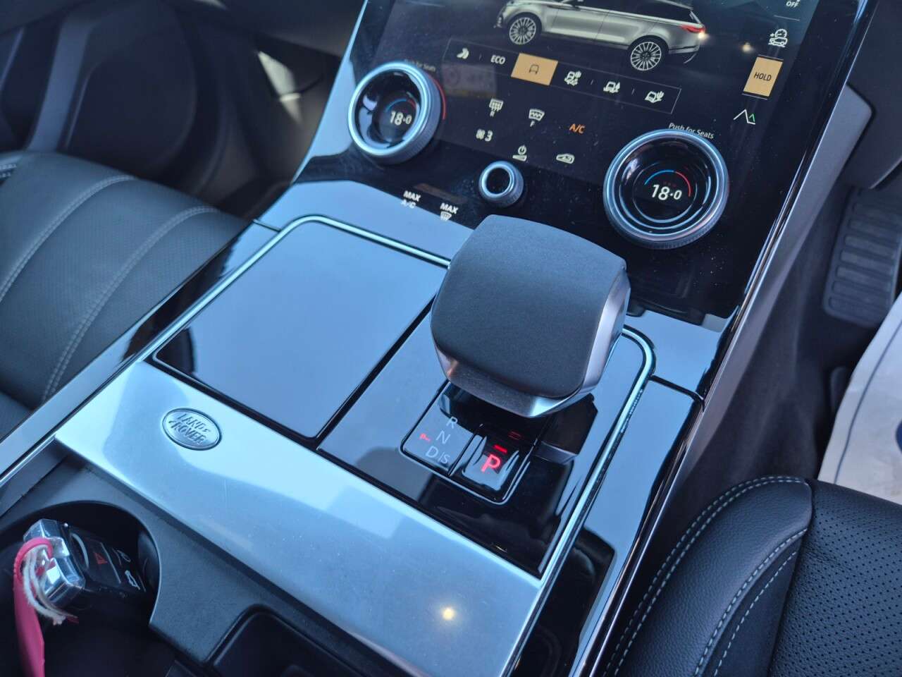 2022 LAND ROVER RANGE ROVER VELAR 2022 LAND ROVER RANGE ROVER VELAR