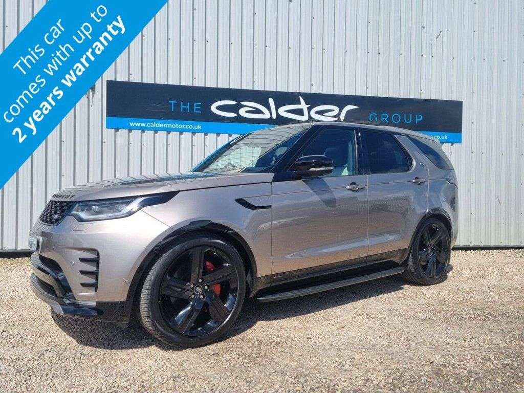 A 2021 LAND ROVER DISCOVERY 3.0 D250 MHEV R-Dynamic SE SUV 5dr Diesel Auto 4WD Euro 6 (s/s) (250 ps) OP A 2021 LAND ROVER DISCOVERY 3.0 D250 MHEV R-Dynamic SE SUV 5dr Diesel Auto 4WD Euro 6 (s/s) (250 ps) OP