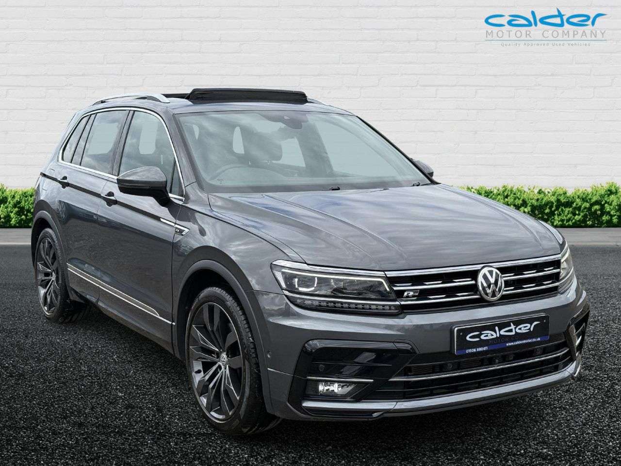 A 2019 VOLKSWAGEN TIGUAN 2.0 TSI R-Line Tech SUV 5dr Petrol DSG 4Motion Euro 6 (s/s) (190 ps) 2 OWNE A 2019 VOLKSWAGEN TIGUAN 2.0 TSI R-Line Tech SUV 5dr Petrol DSG 4Motion Euro 6 (s/s) (190 ps) 2 OWNE