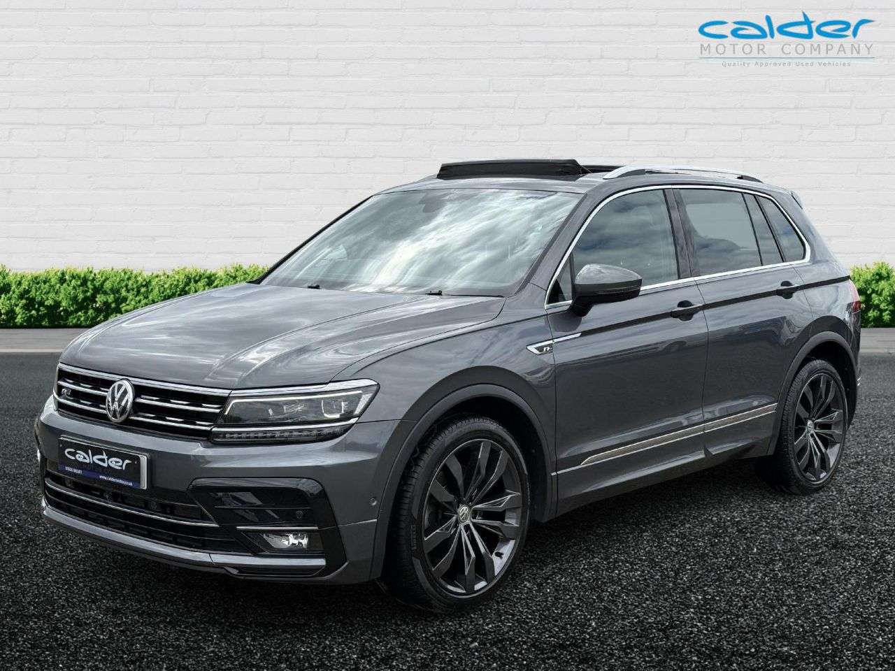 A 2019 VOLKSWAGEN TIGUAN 2.0 TSI R-Line Tech SUV 5dr Petrol DSG 4Motion Euro 6 (s/s) (190 ps) 2 OWNE A 2019 VOLKSWAGEN TIGUAN 2.0 TSI R-Line Tech SUV 5dr Petrol DSG 4Motion Euro 6 (s/s) (190 ps) 2 OWNE