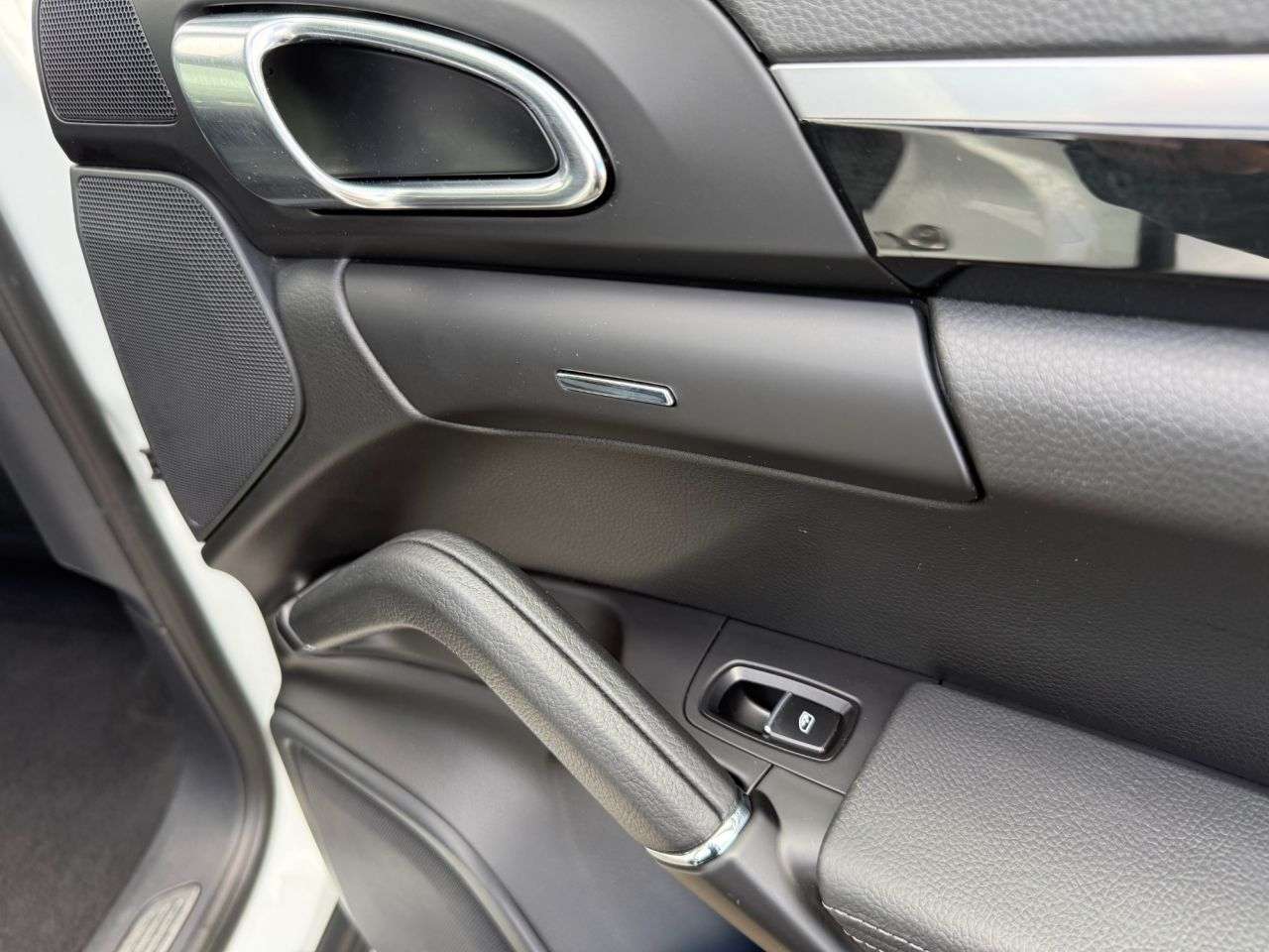 2016 PORSCHE CAYENNE 2016 PORSCHE CAYENNE