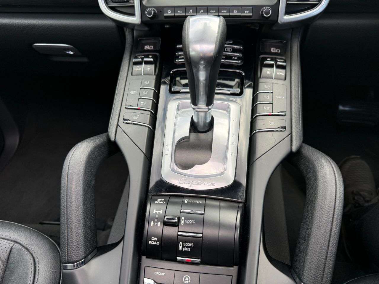 2016 PORSCHE CAYENNE 2016 PORSCHE CAYENNE