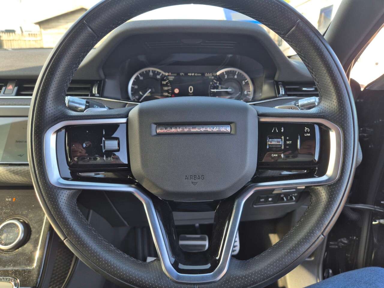 2022 LAND ROVER RANGE ROVER EVOQUE 2022 LAND ROVER RANGE ROVER EVOQUE