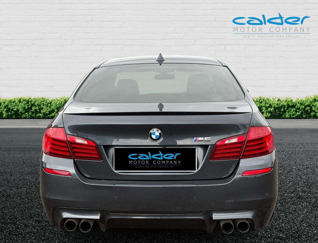 2013 BMW M5 2013 BMW M5