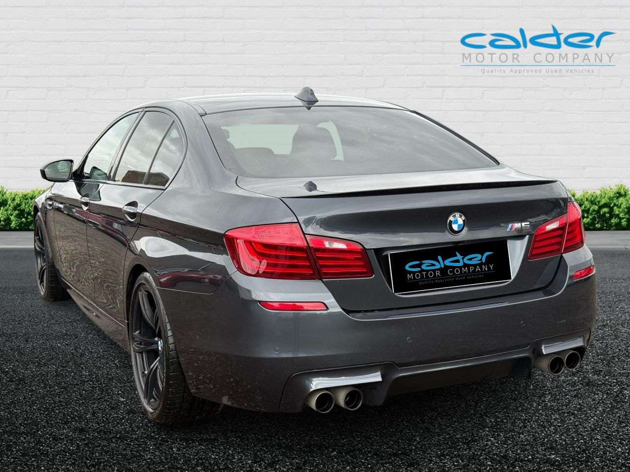 2013 BMW M5 2013 BMW M5
