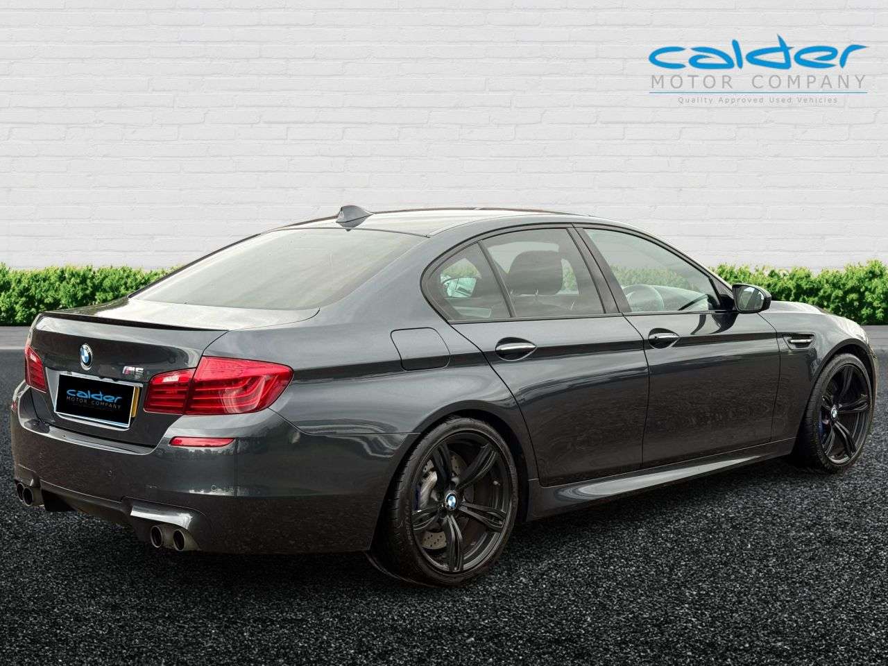 2013 BMW M5 2013 BMW M5