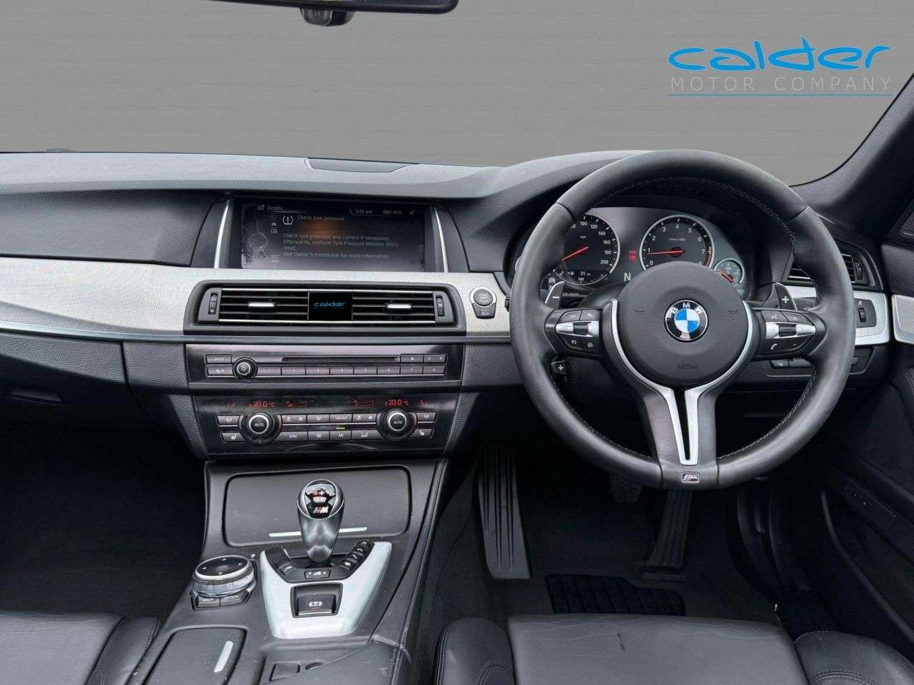 2013 BMW M5 2013 BMW M5