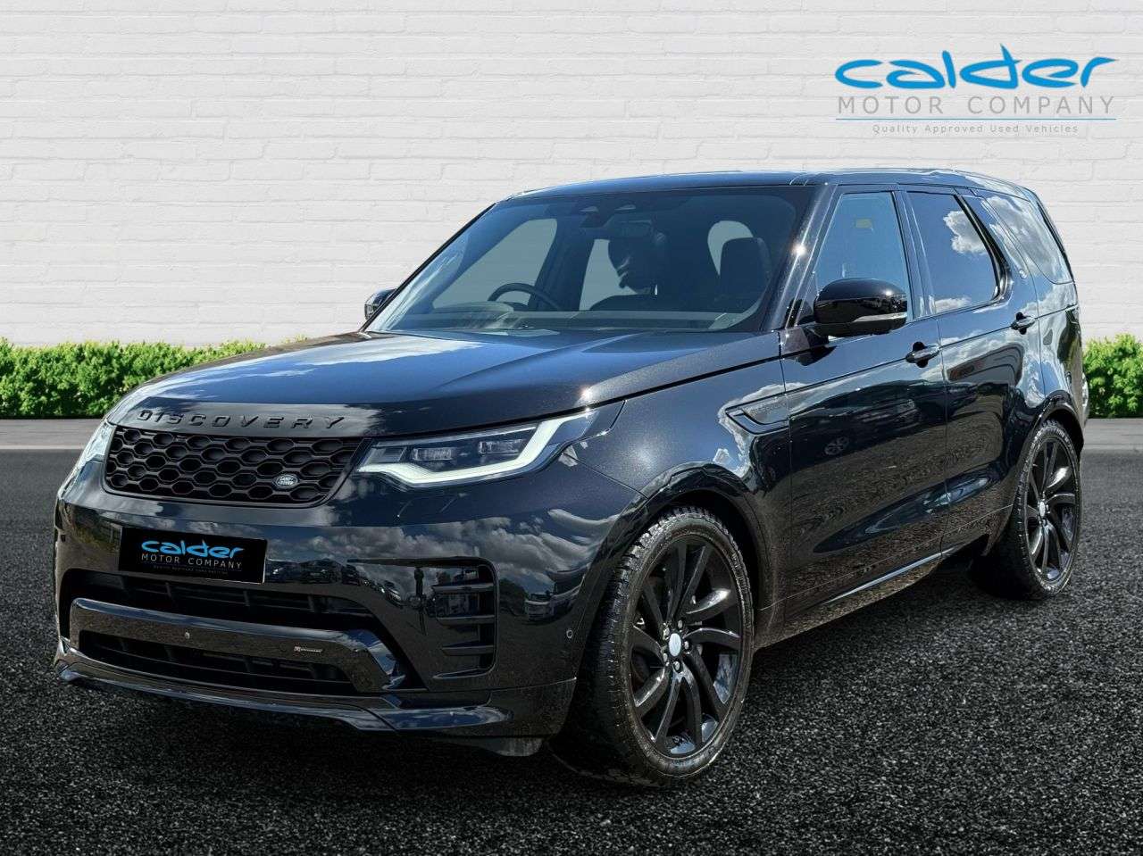 A 2023 LAND ROVER DISCOVERY 3.0 D300 MHEV R-Dynamic SE SUV 5dr Diesel Auto 4WD Euro 6 (s/s) (300 ps) 22 A 2023 LAND ROVER DISCOVERY 3.0 D300 MHEV R-Dynamic SE SUV 5dr Diesel Auto 4WD Euro 6 (s/s) (300 ps) 22