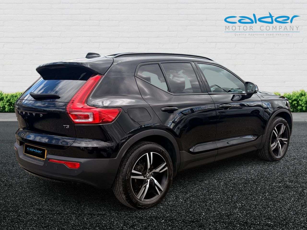 2021 VOLVO XC40 2021 VOLVO XC40