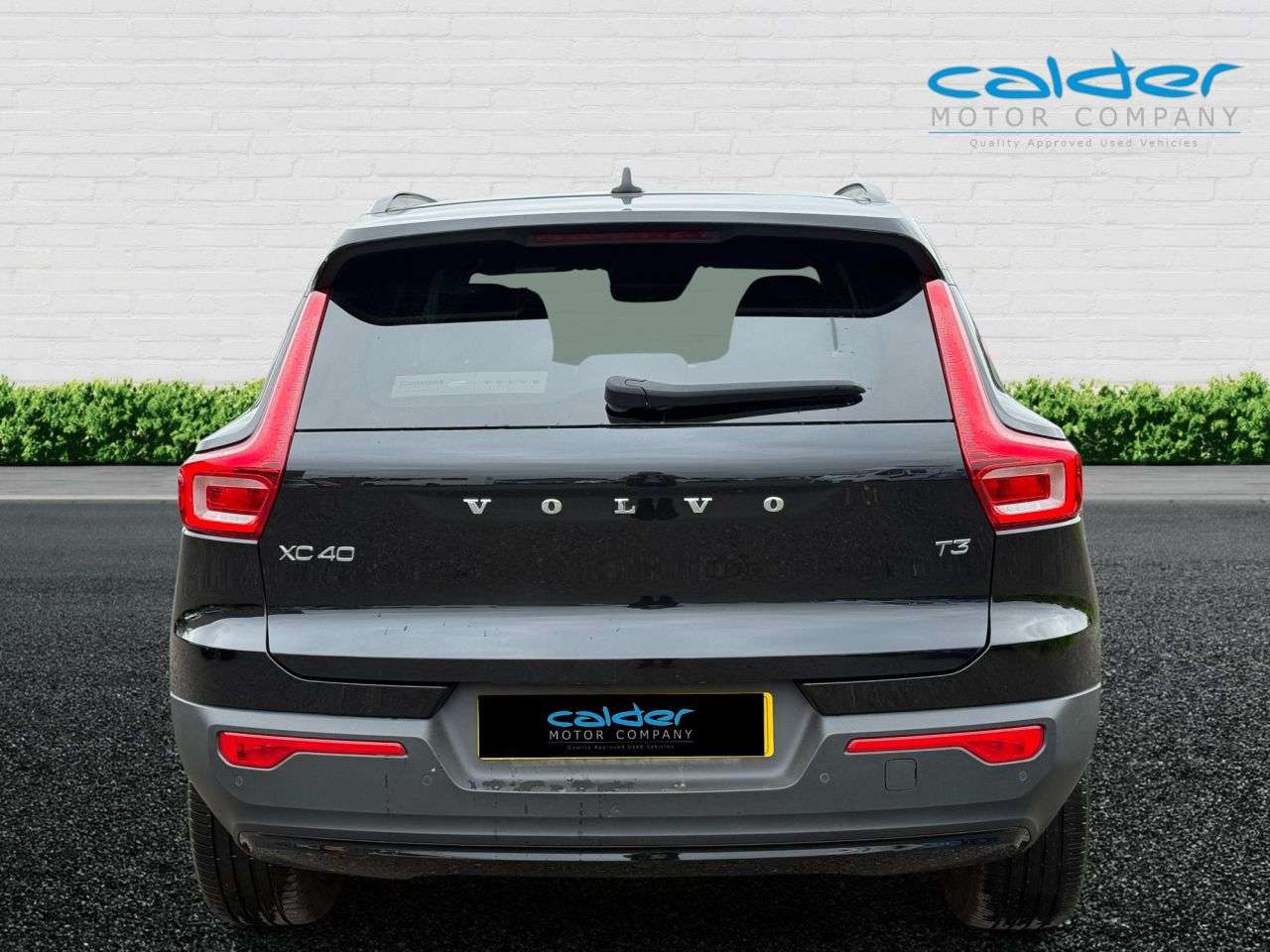 2021 VOLVO XC40 2021 VOLVO XC40
