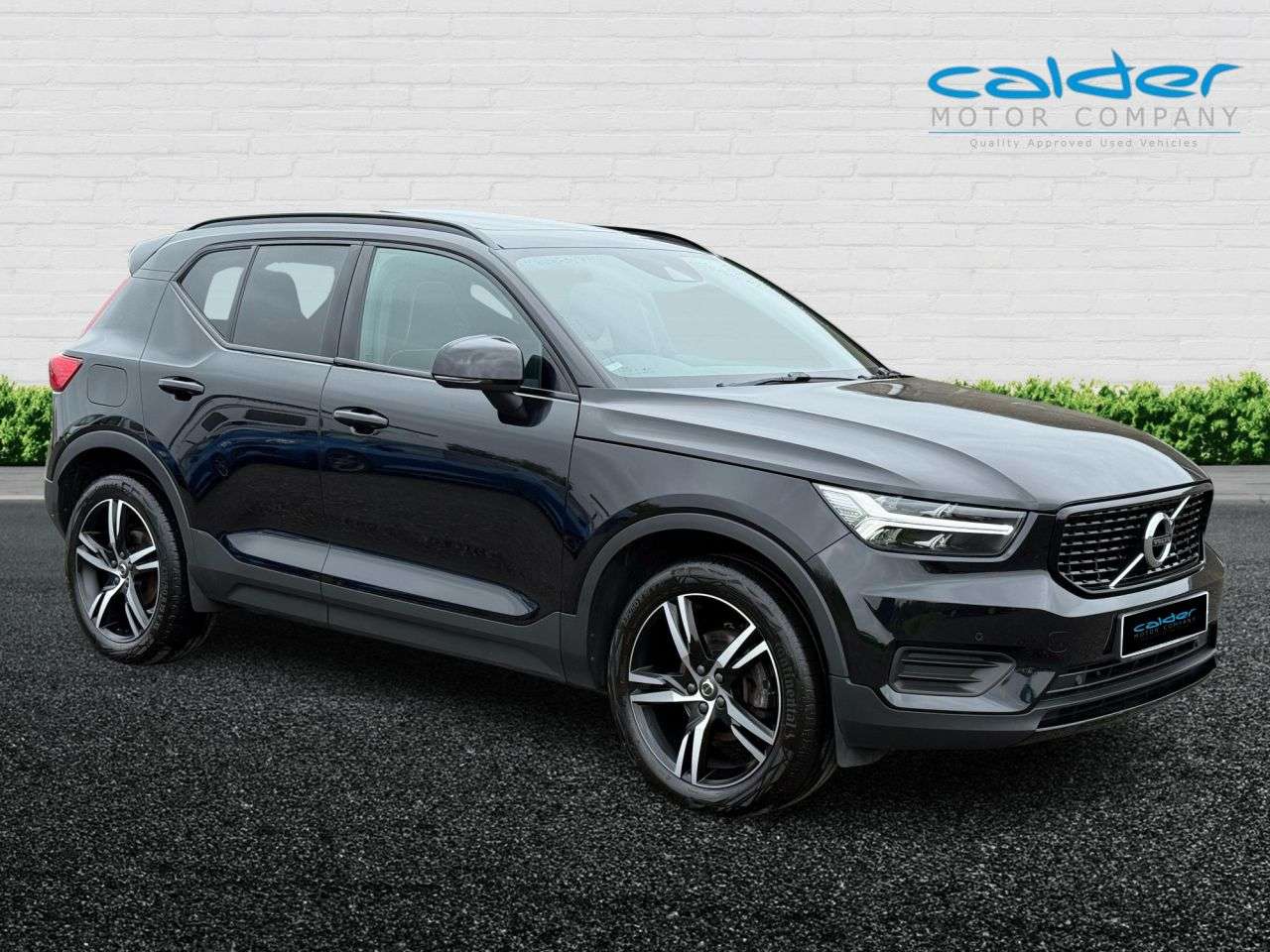 A 2021 VOLVO XC40 1.5 T3 R-Design SUV 5dr Petrol Auto Euro 6 (s/s) (163 ps) PANROOF+19"ALLOYS A 2021 VOLVO XC40 1.5 T3 R-Design SUV 5dr Petrol Auto Euro 6 (s/s) (163 ps) PANROOF+19"ALLOYS