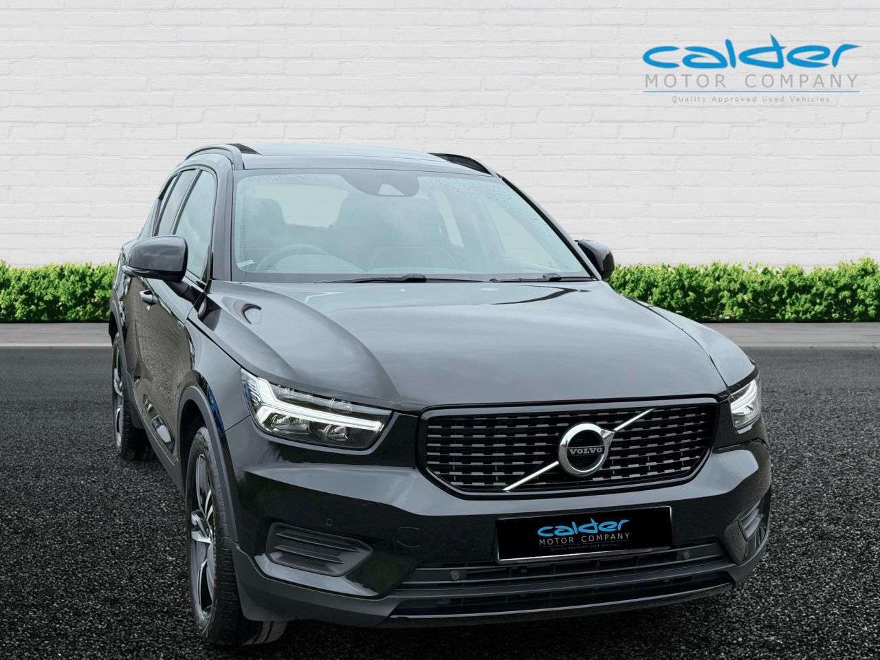 2021 VOLVO XC40 2021 VOLVO XC40