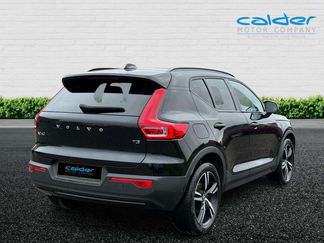 2021 VOLVO XC40 2021 VOLVO XC40