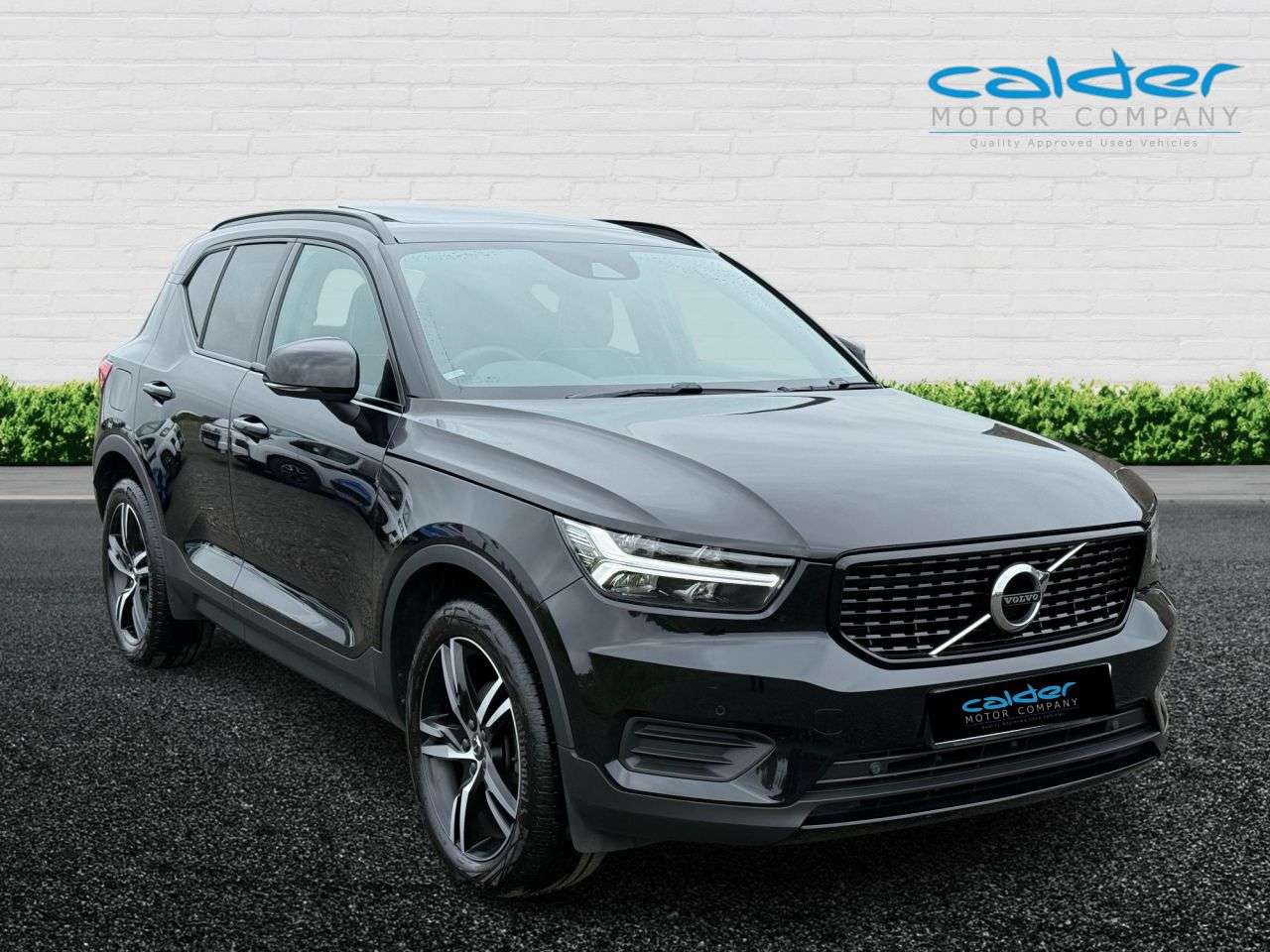 2021 VOLVO XC40 2021 VOLVO XC40