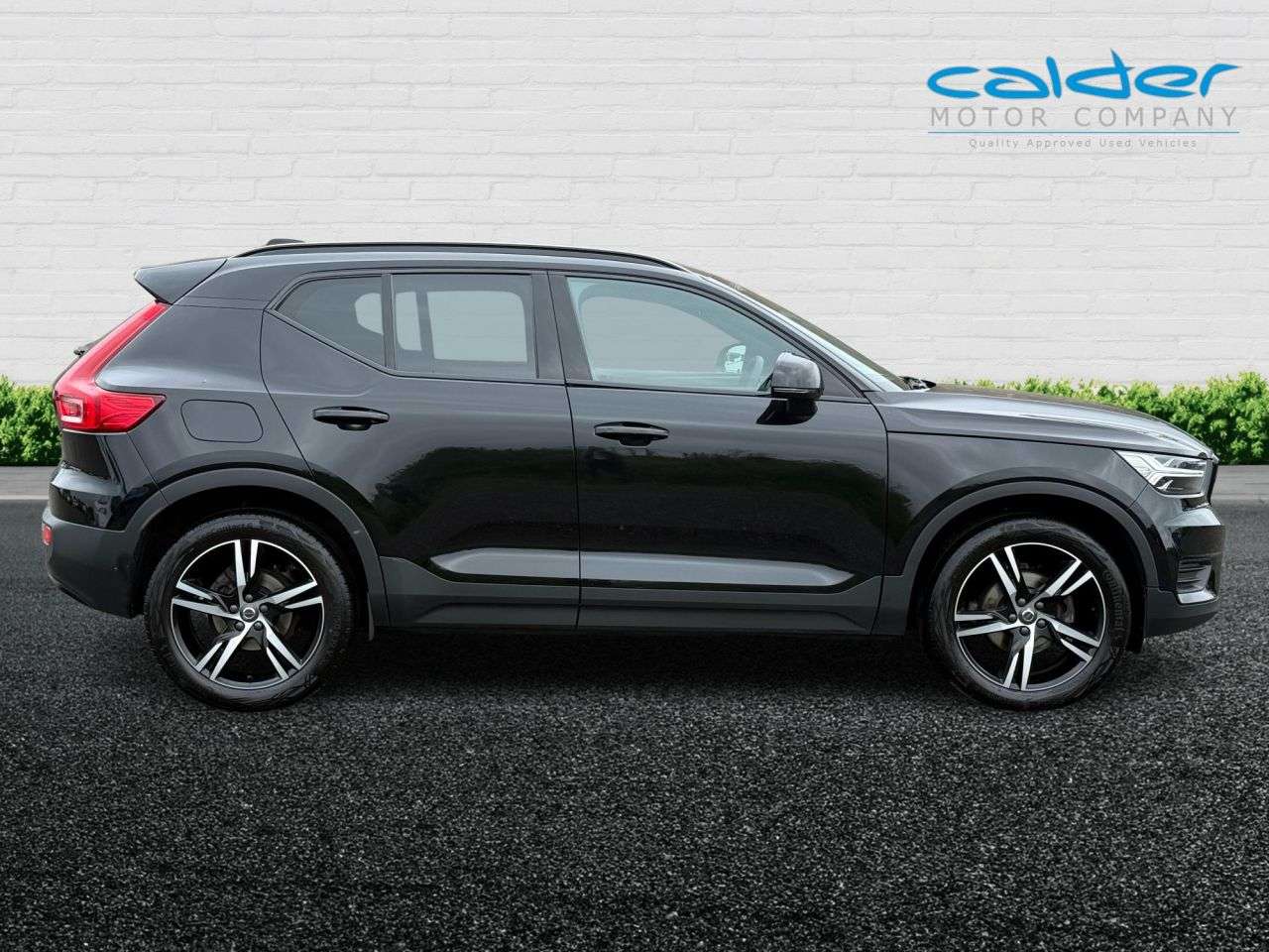 2021 VOLVO XC40 2021 VOLVO XC40