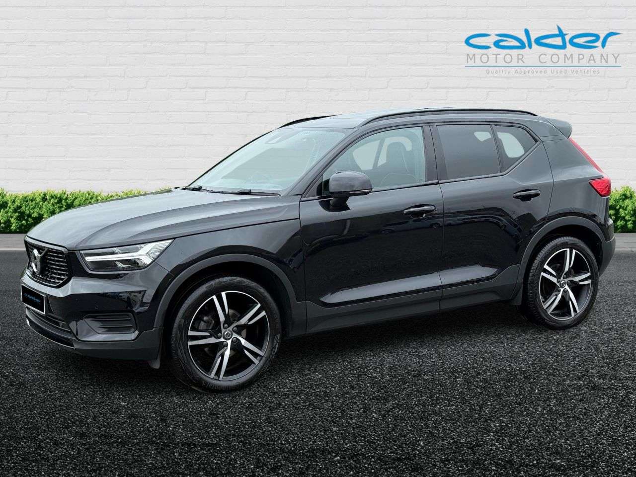 2021 VOLVO XC40 2021 VOLVO XC40
