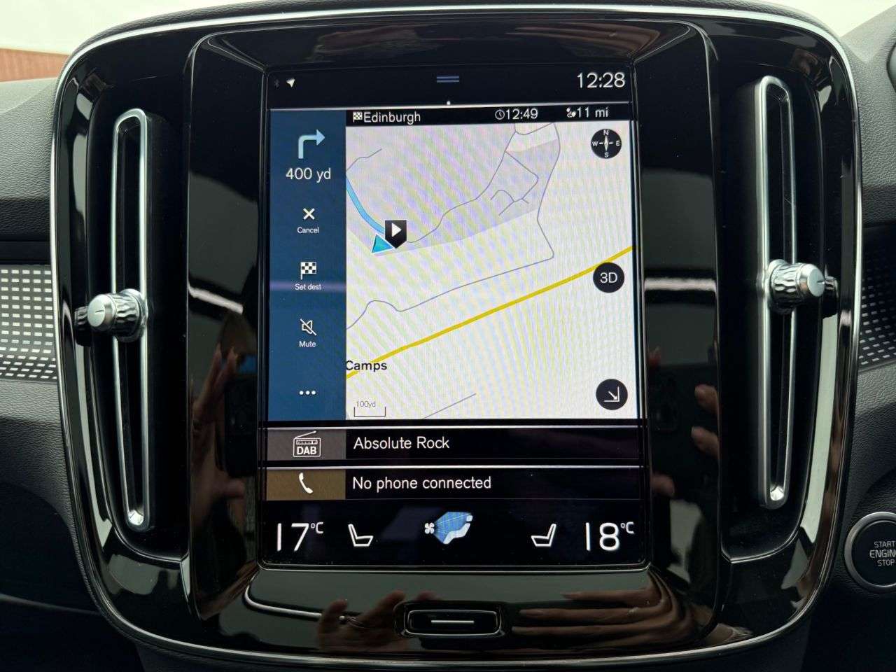 2021 VOLVO XC40 2021 VOLVO XC40