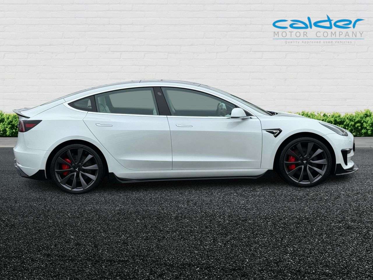 A 2020 TESLA MODEL 3 (Dual Motor) Performance Saloon 4dr Electric Auto 4WDE (Performance Upgrade A 2020 TESLA MODEL 3 (Dual Motor) Performance Saloon 4dr Electric Auto 4WDE (Performance Upgrade