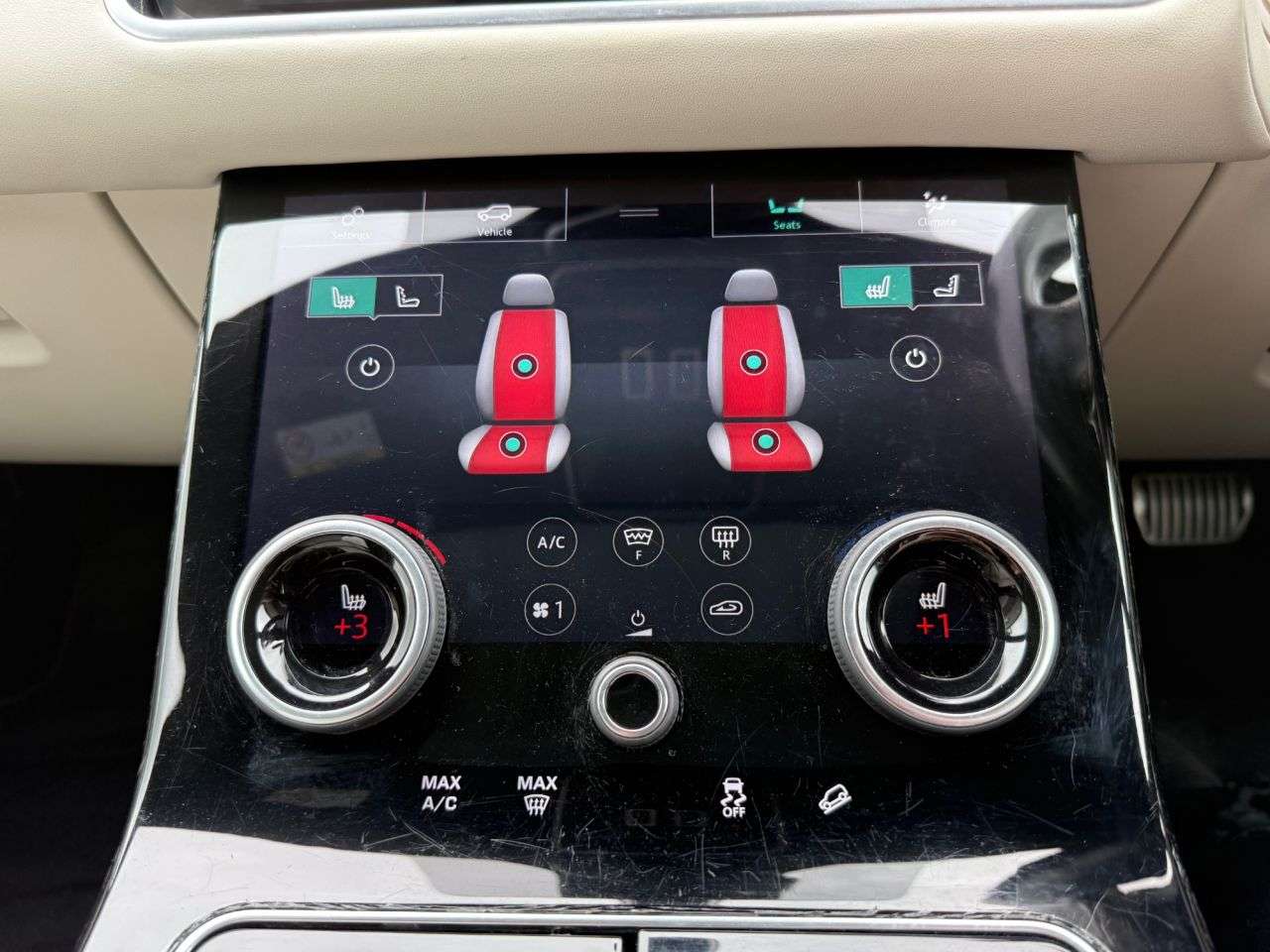 2018 LAND ROVER RANGE ROVER VELAR 2018 LAND ROVER RANGE ROVER VELAR