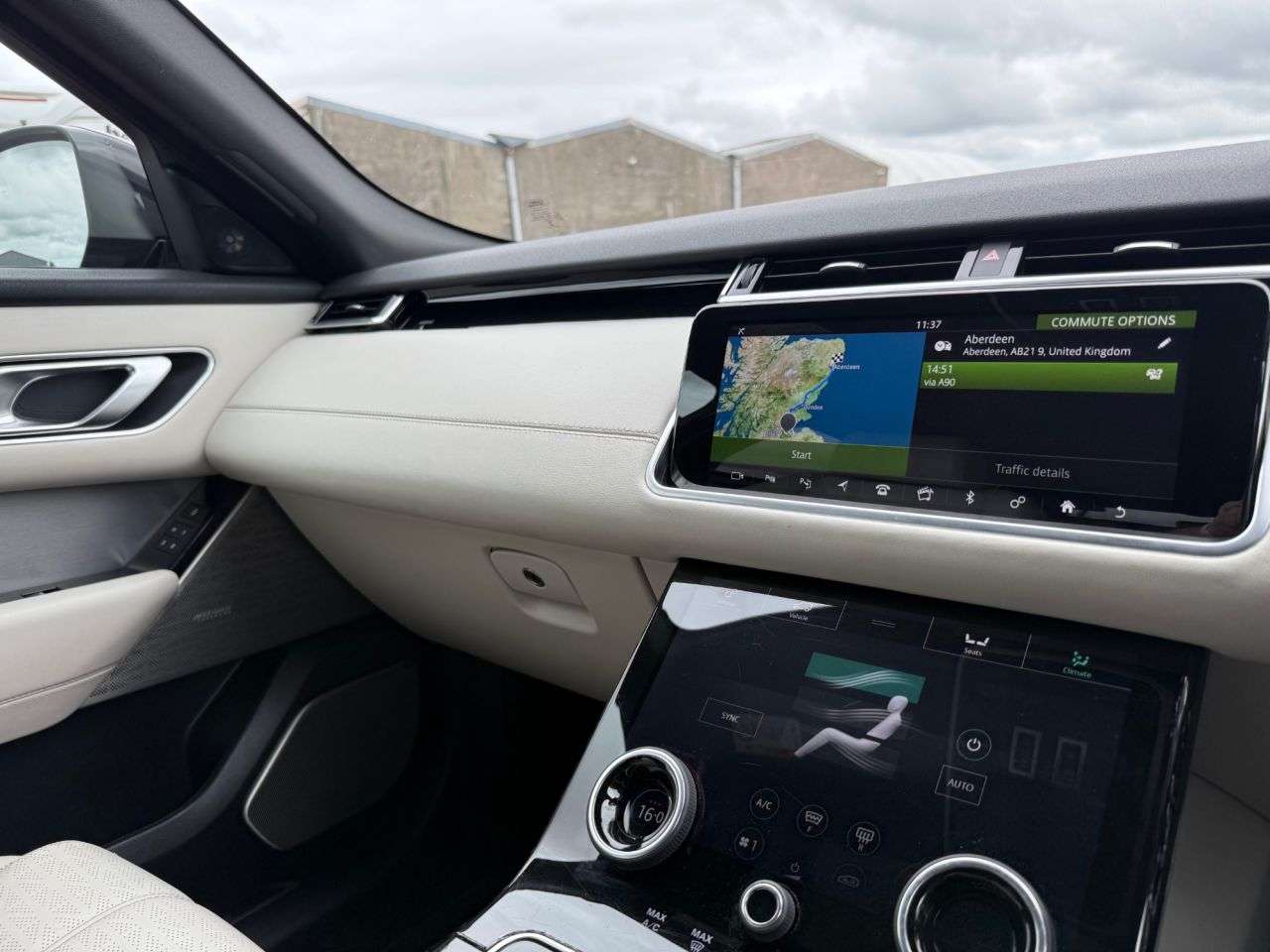 2018 LAND ROVER RANGE ROVER VELAR 2018 LAND ROVER RANGE ROVER VELAR