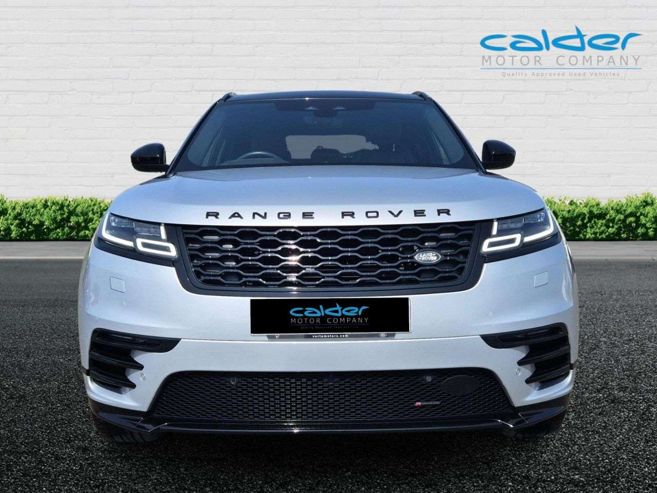 A 2022 LAND ROVER RANGE ROVER VELAR 2.0 D200 MHEV Edition SUV 5dr Diesel Auto 4WD Euro 6 (s/s) (204 ps) OPENING A 2022 LAND ROVER RANGE ROVER VELAR 2.0 D200 MHEV Edition SUV 5dr Diesel Auto 4WD Euro 6 (s/s) (204 ps) OPENING