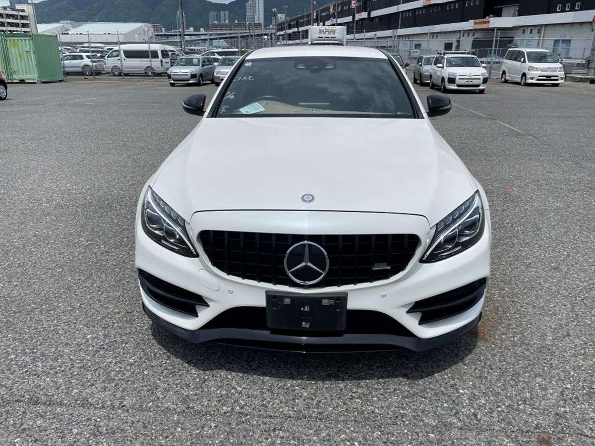 A 2016 MERCEDES-BENZ C 43 AMG AMG C 43 4MATIC JDM VEHICLE+HUGE SPEC+DUE IN SOON A 2016 MERCEDES-BENZ C 43 AMG AMG C 43 4MATIC JDM VEHICLE+HUGE SPEC+DUE IN SOON
