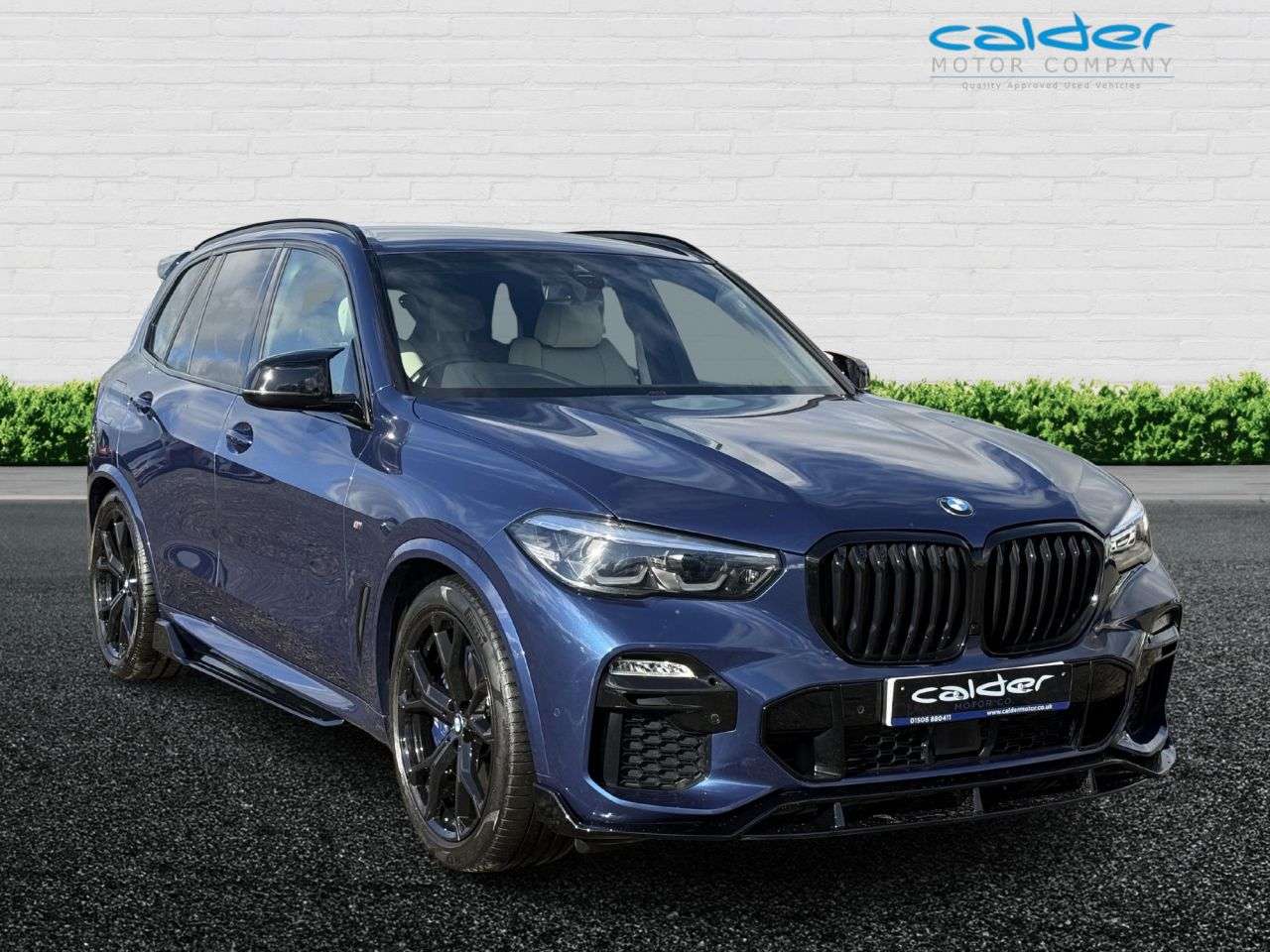 A 2022 BMW X5 3.0 45e 24kWh M Sport SUV 5dr Petrol Plug-in Hybrid Auto xDrive Euro 6 (s/s A 2022 BMW X5 3.0 45e 24kWh M Sport SUV 5dr Petrol Plug-in Hybrid Auto xDrive Euro 6 (s/s