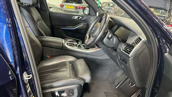 2022 BMW X5 2022 BMW X5