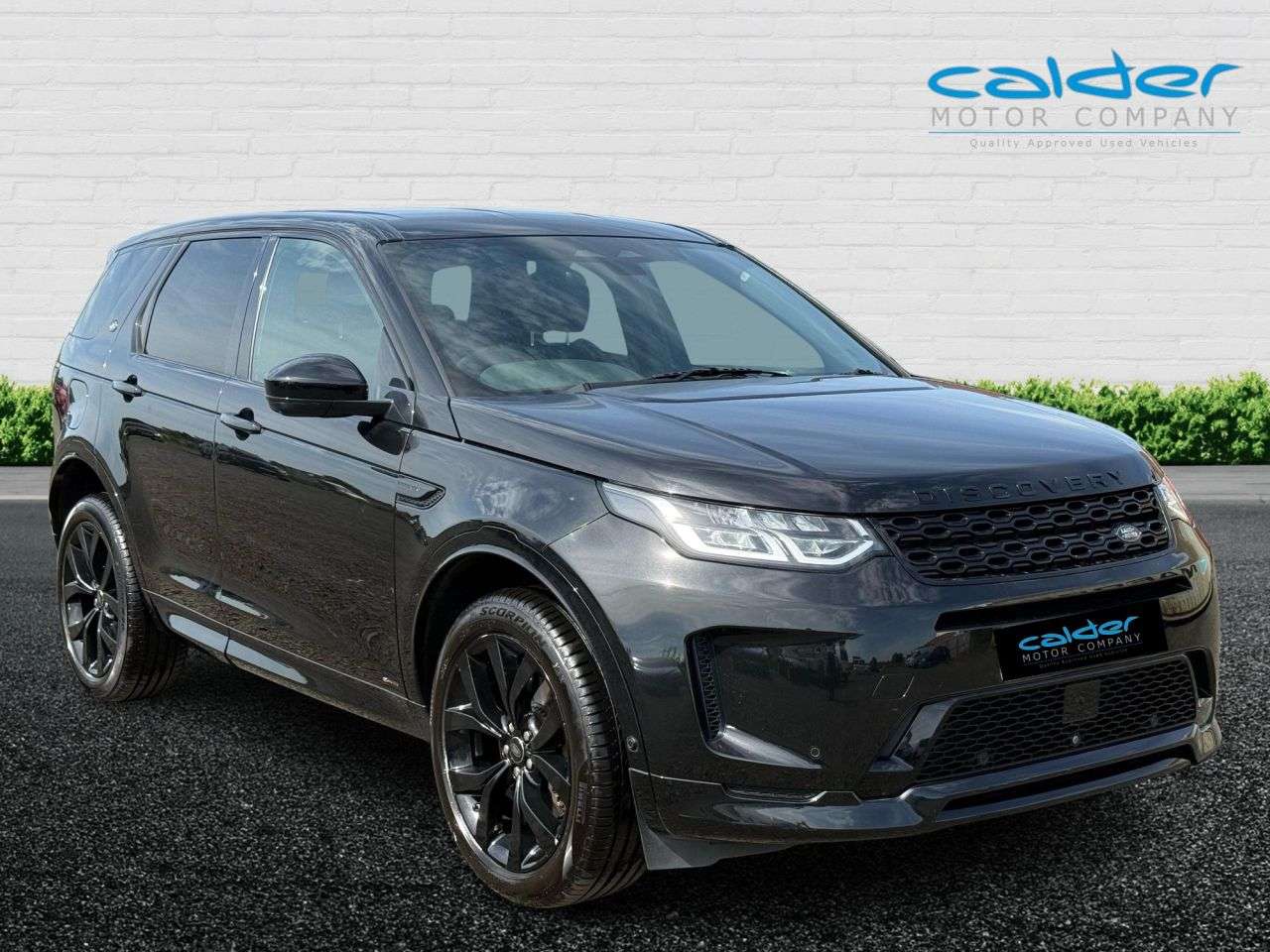 A 2021 LAND ROVER DISCOVERY SPORT 2.0 D200 MHEV R-Dynamic S Plus SUV 5dr Diesel Auto 4WD Euro 6 (s/s) (204 ps A 2021 LAND ROVER DISCOVERY SPORT 2.0 D200 MHEV R-Dynamic S Plus SUV 5dr Diesel Auto 4WD Euro 6 (s/s) (204 ps