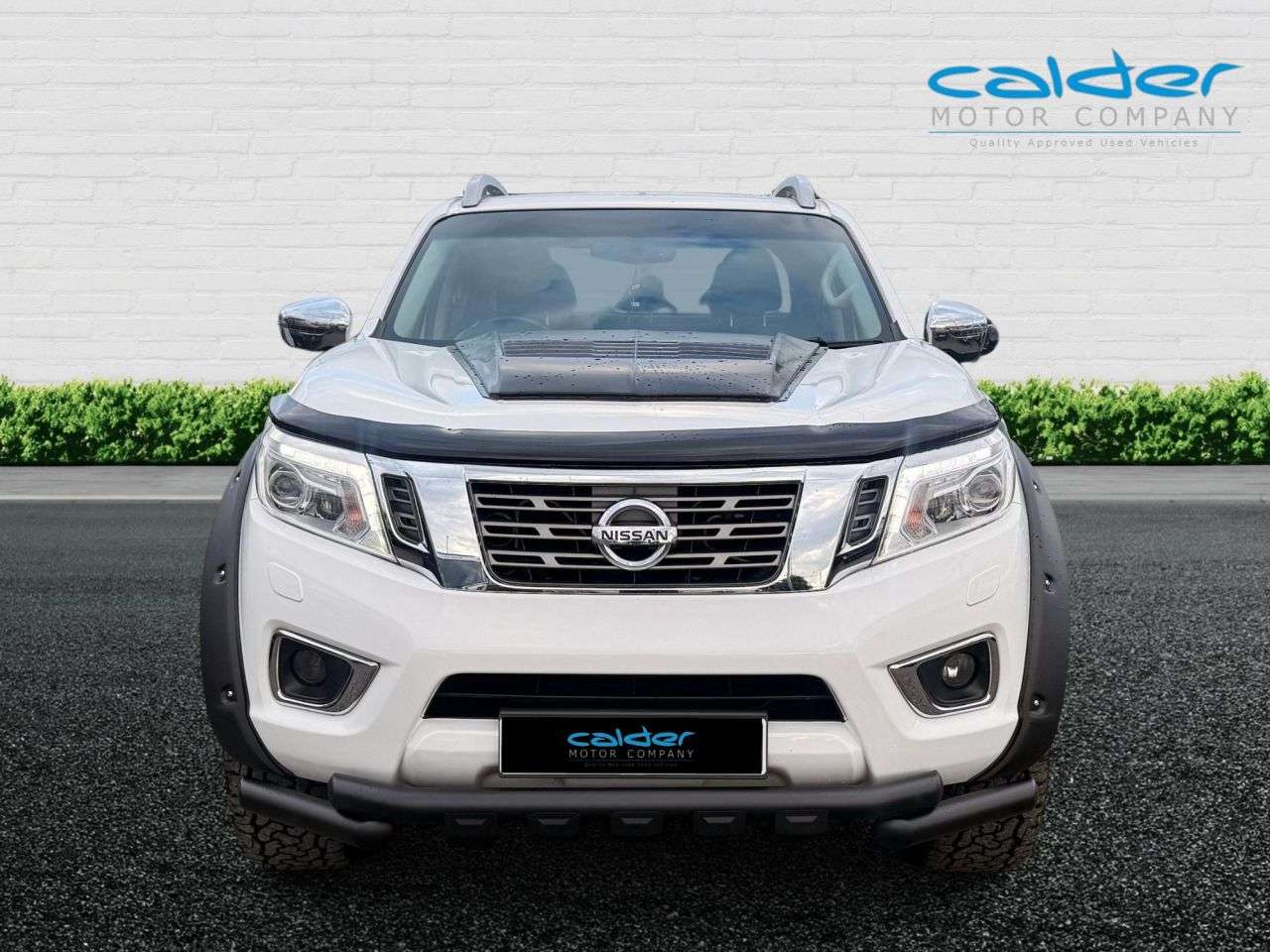 A 2017 NISSAN NAVARA 2.3 dCi Tekna Pickup Double Cab 4dr Diesel Auto 4WD Euro 6 (190 ps) FULL BO A 2017 NISSAN NAVARA 2.3 dCi Tekna Pickup Double Cab 4dr Diesel Auto 4WD Euro 6 (190 ps) FULL BO