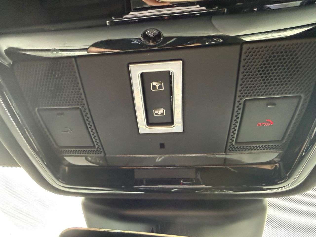 2019 LAND ROVER RANGE ROVER VELAR 2019 LAND ROVER RANGE ROVER VELAR