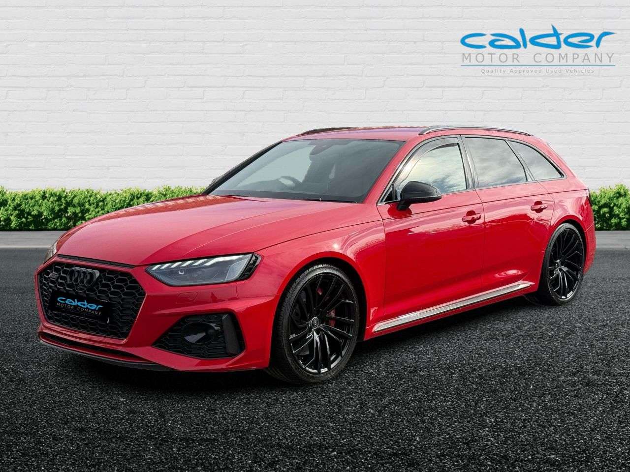A 2021 AUDI RS4 AVANT 2.9 TFSI V6 Carbon Black Estate 5dr Petrol Tiptronic quattro Euro 6 (s/s) ( A 2021 AUDI RS4 AVANT 2.9 TFSI V6 Carbon Black Estate 5dr Petrol Tiptronic quattro Euro 6 (s/s) (