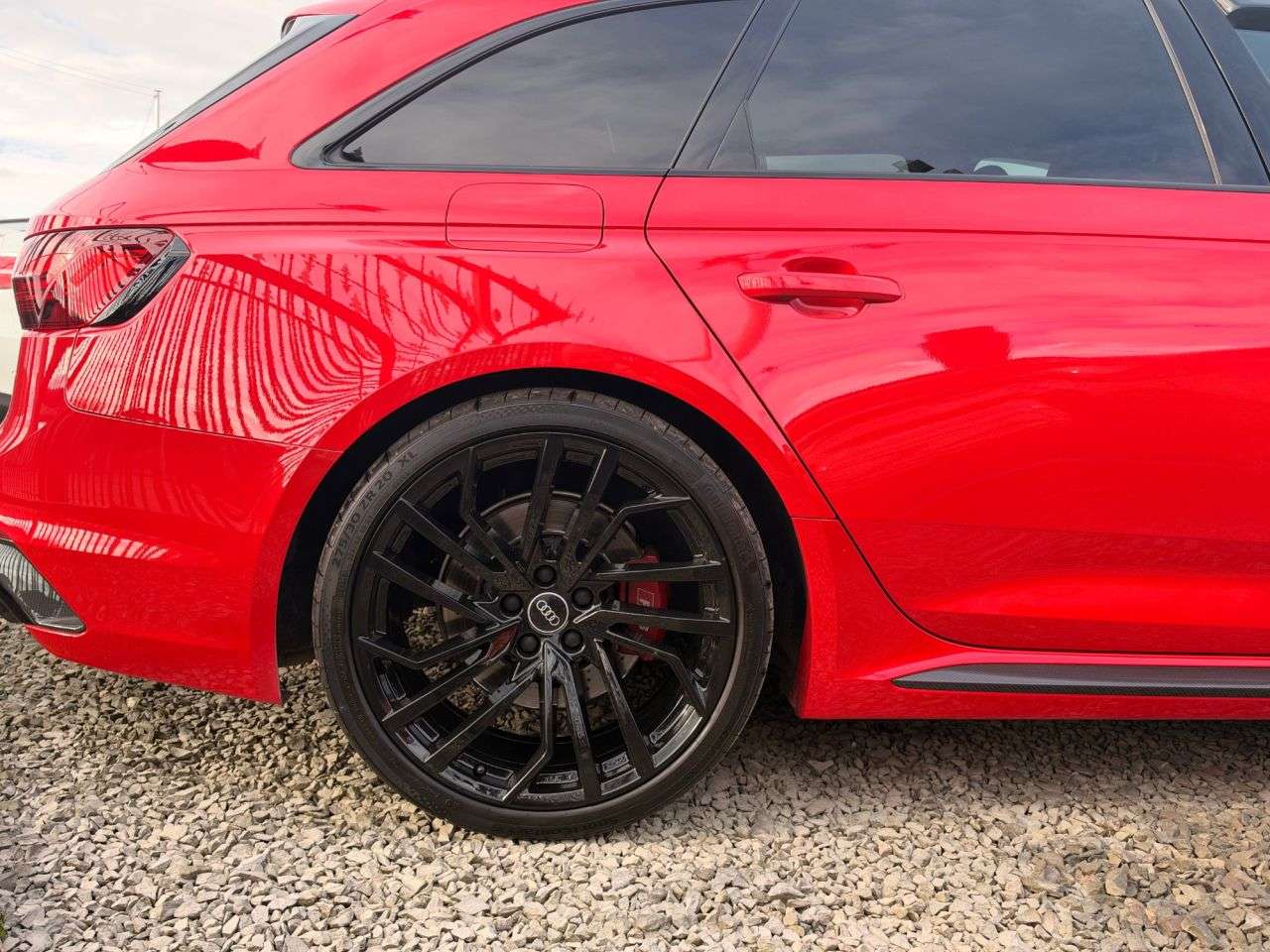 2021 AUDI RS4 AVANT 2021 AUDI RS4 AVANT