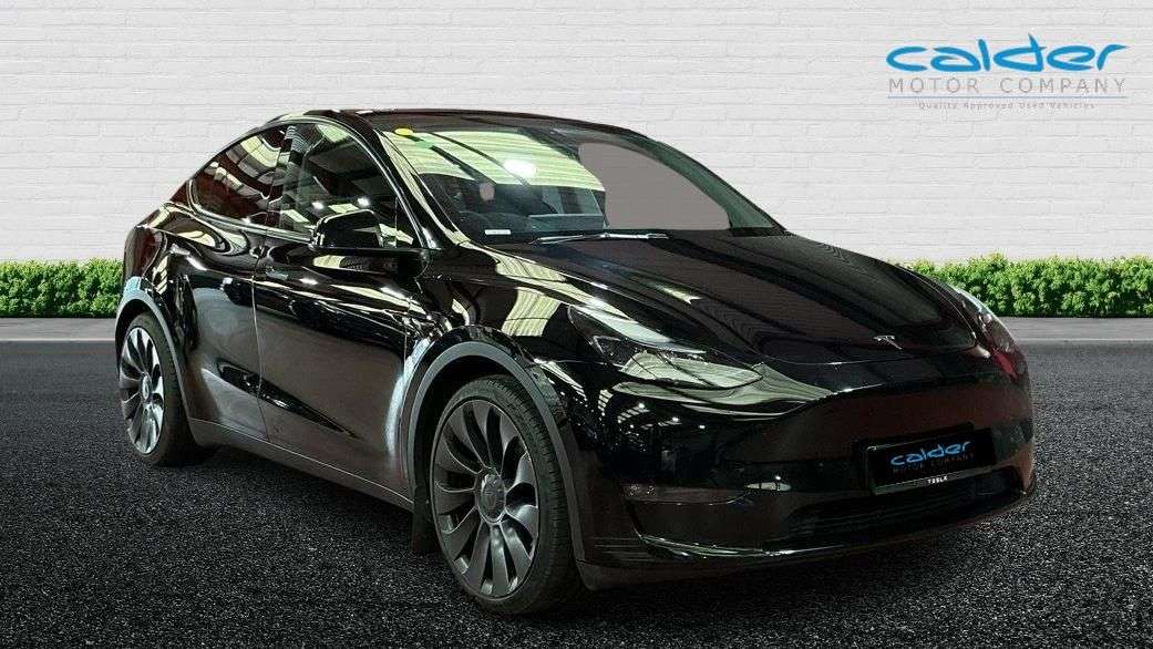 A 2023 TESLA MODEL Y (Dual Motor) Performance SUV 5dr Electric Auto 4WDE (426 bhp) FULL SELF DRI A 2023 TESLA MODEL Y (Dual Motor) Performance SUV 5dr Electric Auto 4WDE (426 bhp) FULL SELF DRI