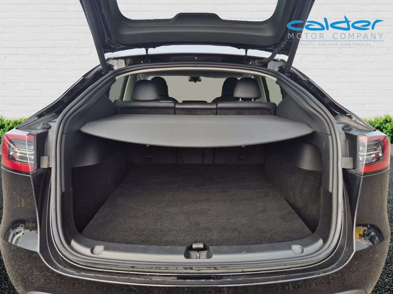 2023 TESLA MODEL Y 2023 TESLA MODEL Y