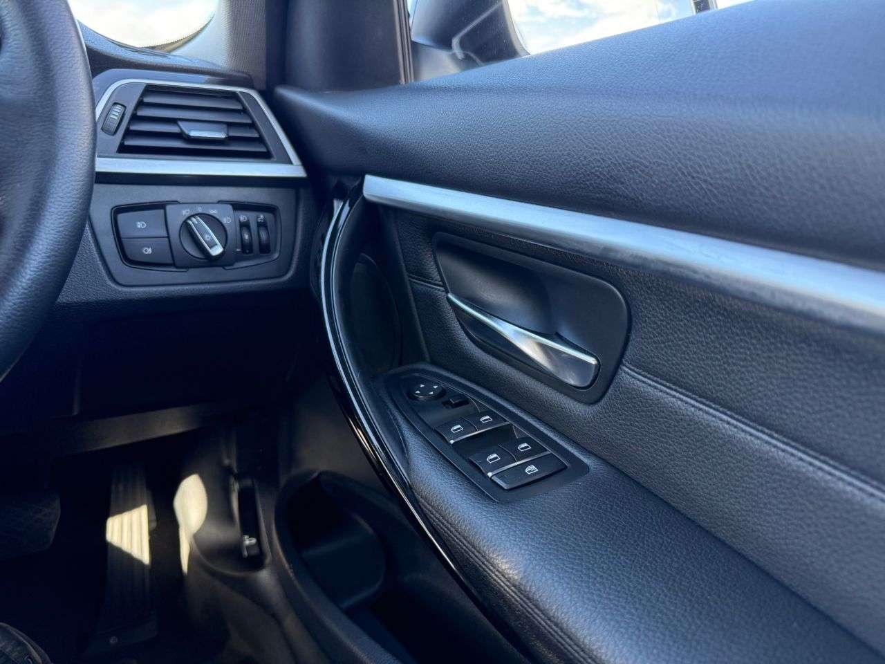 2018 BMW 3 SERIES 2018 BMW 3 SERIES