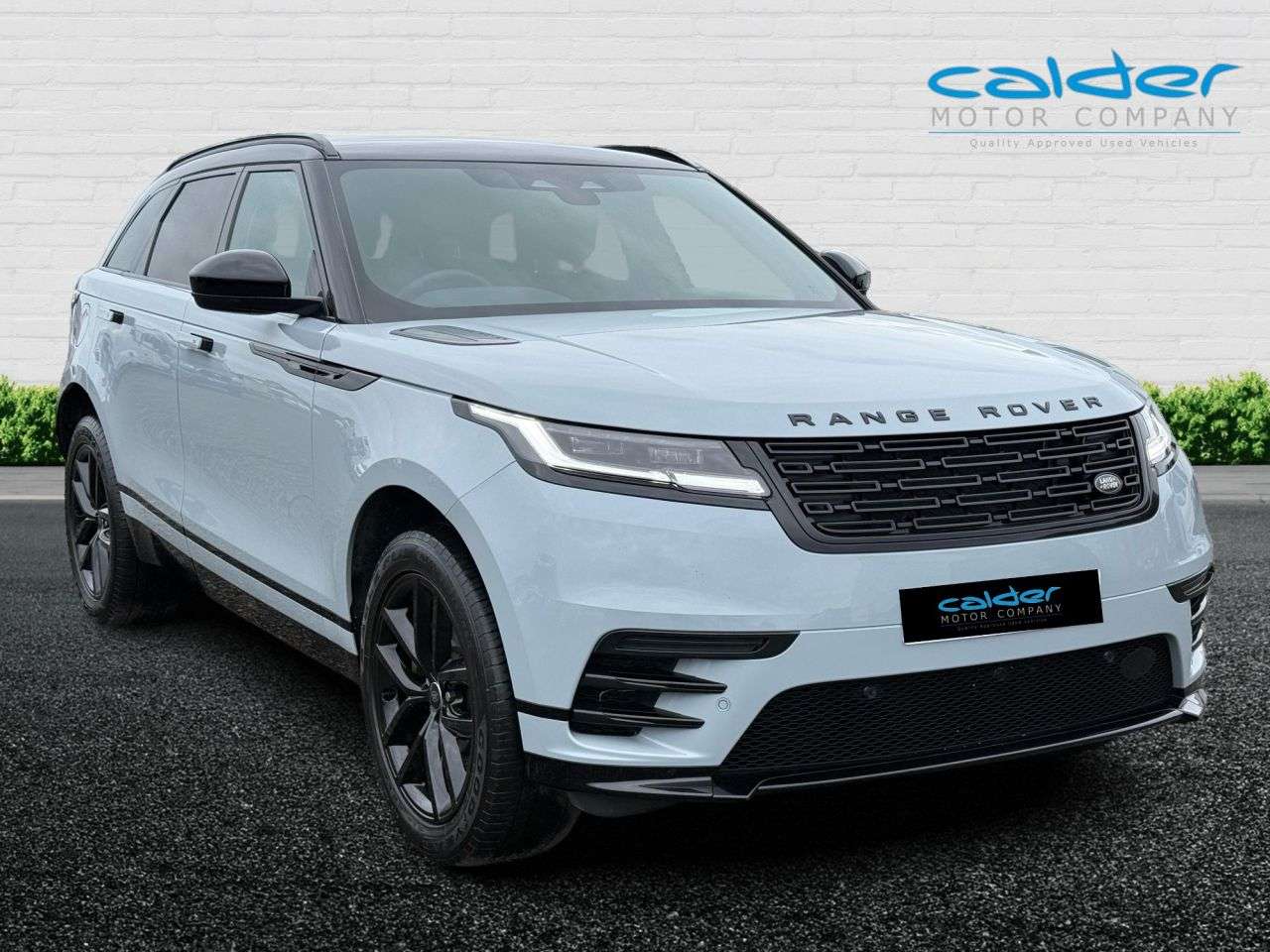 A 2023 LAND ROVER RANGE ROVER VELAR 2.0 D200 MHEV Dynamic SE SUV 5dr Diesel Auto 4WD Euro 6 (s/s) (204 ps) PANR A 2023 LAND ROVER RANGE ROVER VELAR 2.0 D200 MHEV Dynamic SE SUV 5dr Diesel Auto 4WD Euro 6 (s/s) (204 ps) PANR