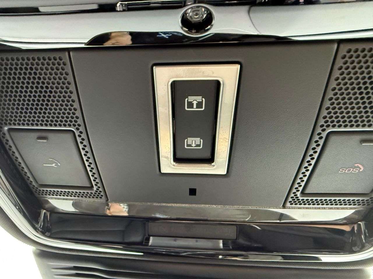 2023 LAND ROVER RANGE ROVER VELAR 2023 LAND ROVER RANGE ROVER VELAR