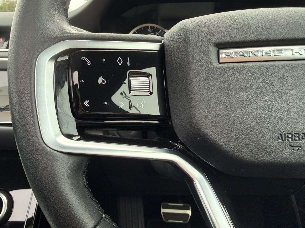 2022 LAND ROVER RANGE ROVER EVOQUE 2022 LAND ROVER RANGE ROVER EVOQUE