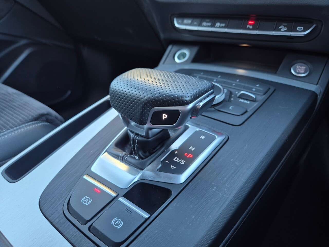 2018 AUDI Q5 2018 AUDI Q5
