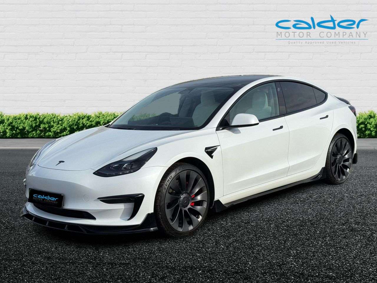 A 2023 TESLA MODEL 3 (Dual Motor) Performance Saloon 4dr Electric Auto 4WDE (Performance Upgrade A 2023 TESLA MODEL 3 (Dual Motor) Performance Saloon 4dr Electric Auto 4WDE (Performance Upgrade