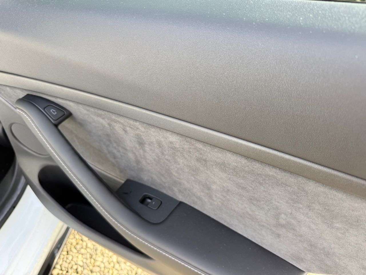 2023 TESLA MODEL 3 2023 TESLA MODEL 3