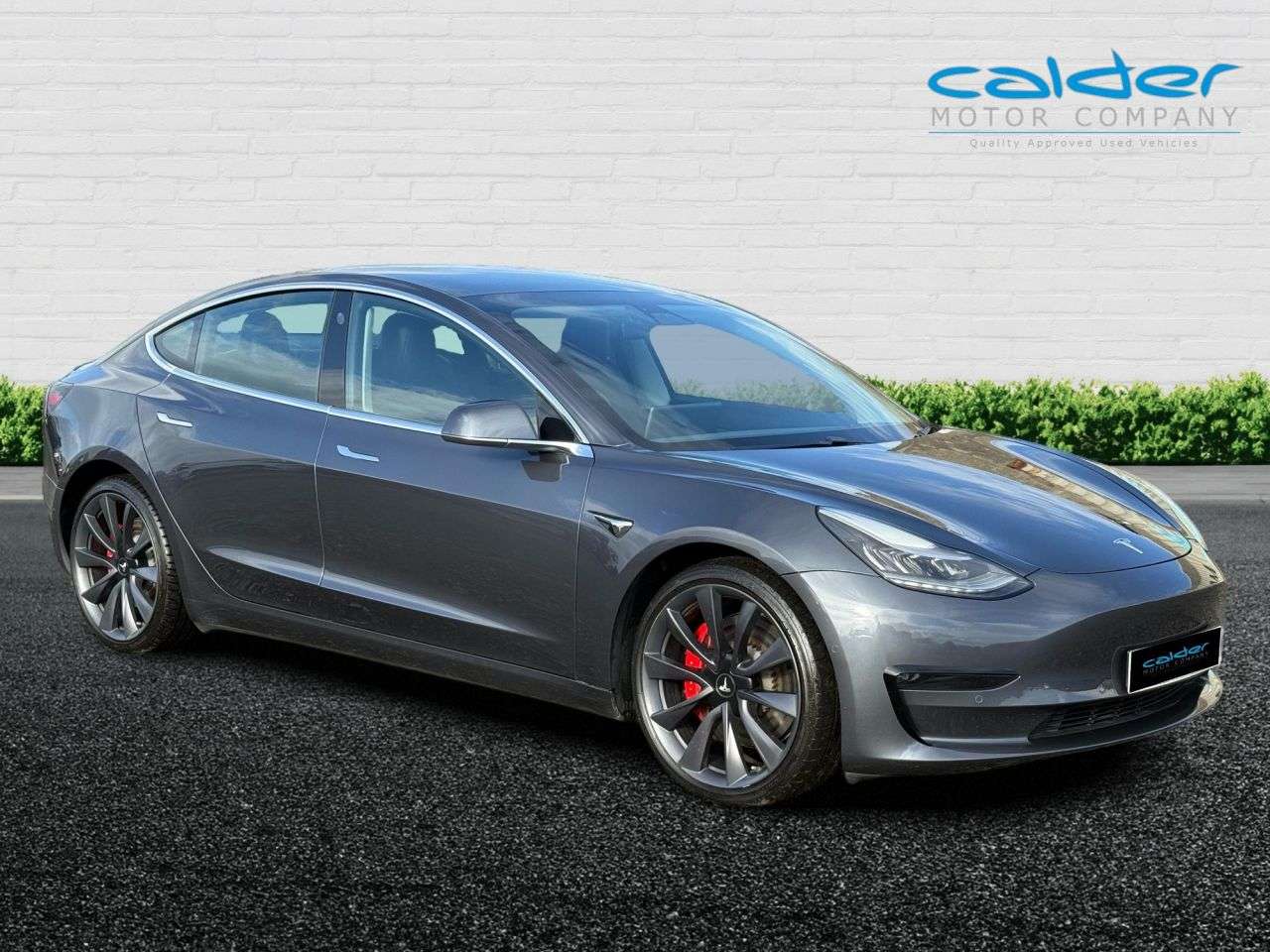 A 2019 TESLA MODEL 3 (Dual Motor) Performance Saloon 4dr Electric Auto 4WDE (Performance Upgrade A 2019 TESLA MODEL 3 (Dual Motor) Performance Saloon 4dr Electric Auto 4WDE (Performance Upgrade